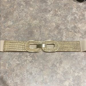 Chico’s belt